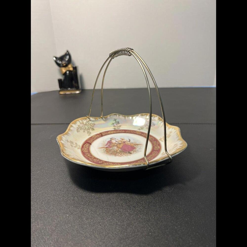 Cosmos Japan Vintage 1960s Lusterware Courting Couple Bride Basket Metal Handle